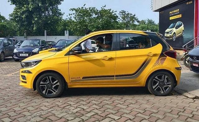 A set of recently leaked images indicated that the Tata Tiago will soon get a new special edition model. Expected to the dubbed as the Tata Tiago Soccer Edition, the said model was recently spotted at a dealership, in two colour options with exterior decals and graphics.