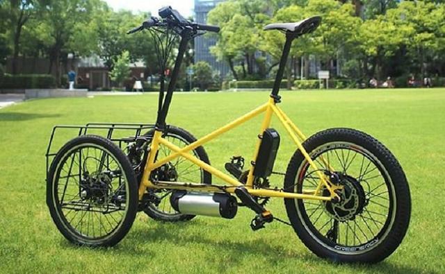 A bicycle type trike with two front wheels and an electric hub motor is seen on the Instagram account of Noslisu, a new brand trademarked by Kawasaki.