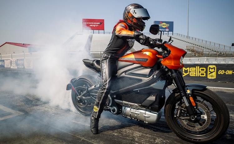 Harley-Davidson LiveWire Creates New World Records At EV Racing Exhibition