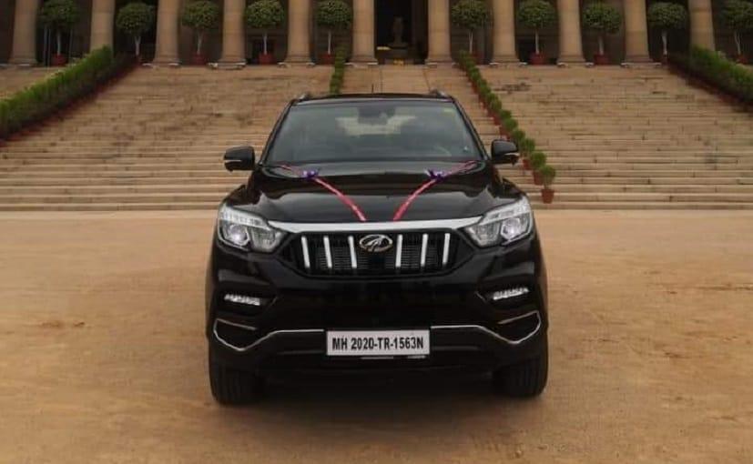 First BS6 Mahindra Alturas G4 SUV Delivered To The President Of India