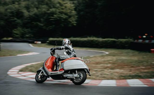 The German company has released two new versions of its electric scooter, the Kumpan 54 Impulse and the Kumpan 54 Ignite.
