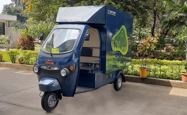 The Kinetic Safar Jumbo electric cargo three-wheeler has been designed for last-mile delivery needs of e-commerce buyers, and promises a range of 120 km on a single charge with a top speed of 55 kmph. It also gets fast-charging as optional.