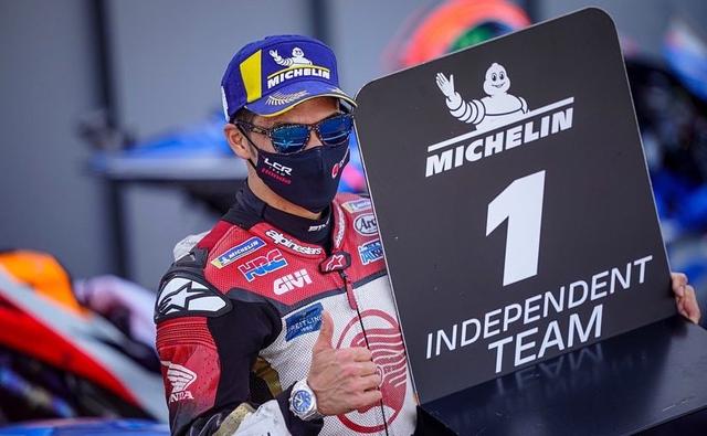 Takaaki Nakagami will stay with the LCR Honda satellite team until the end of 2022 and will be riding the factory Honda bike in 2021, the same spec as that of the Marc Marquez and Pol Espargaro. Nakagami will be joined by Alex Marquez next season, who replaces Cal Crutchlow in the team.