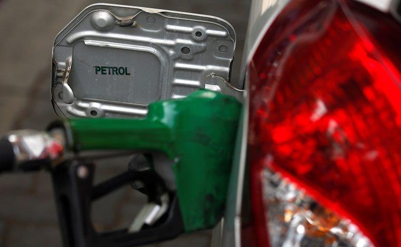 Petrol Prices Hit New High At Rs. 84.95/Litre In Delhi; Touches Rs. 91.56 In Mumbai
