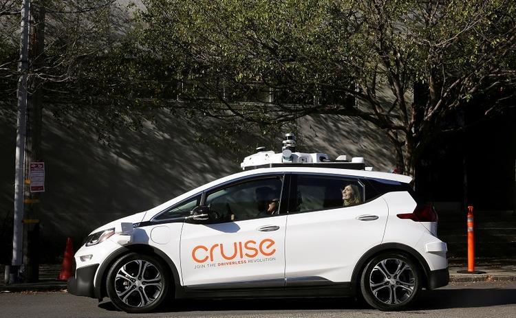 General Motors, Cruise Sue Ford To Block Use Of 'BlueCruise' Name For Hands-Free Driving