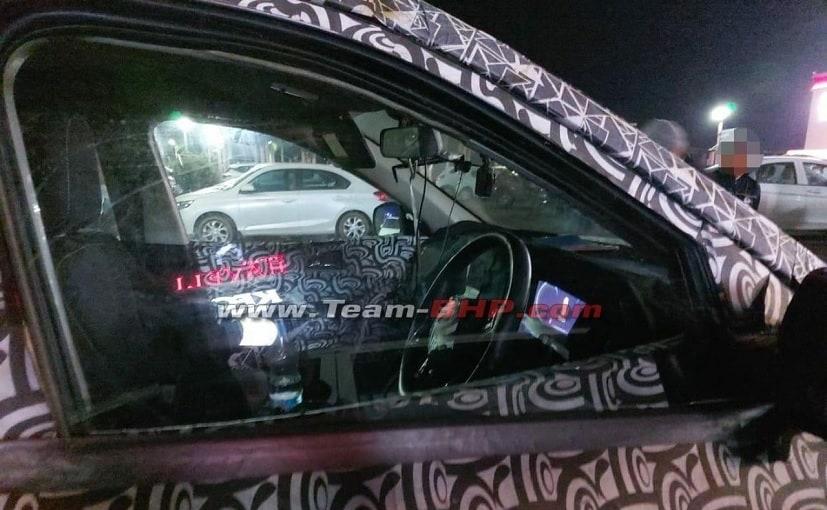 Next-Gen Mahindra XUV500 Digital Instrument Cluster Uncovered In New Spy Shots