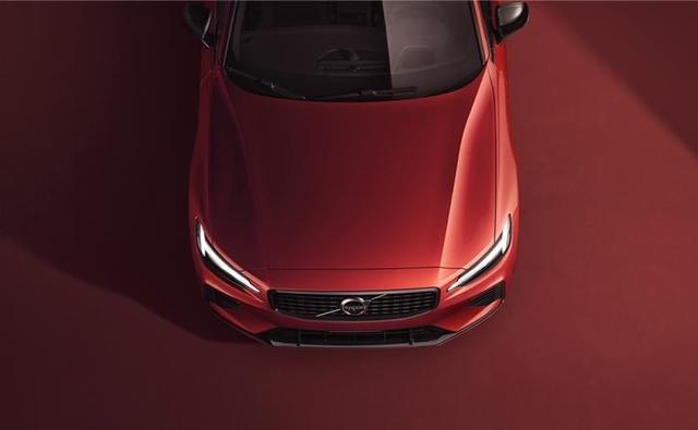 The new-generation Volvo S60 sedan will be unveiled in India on November 27, 2020. Of course, given the current situation with the pandemic, the car will be revealed via a digital event, while the official launch will take place in the first quarter (Q1) of 2021.