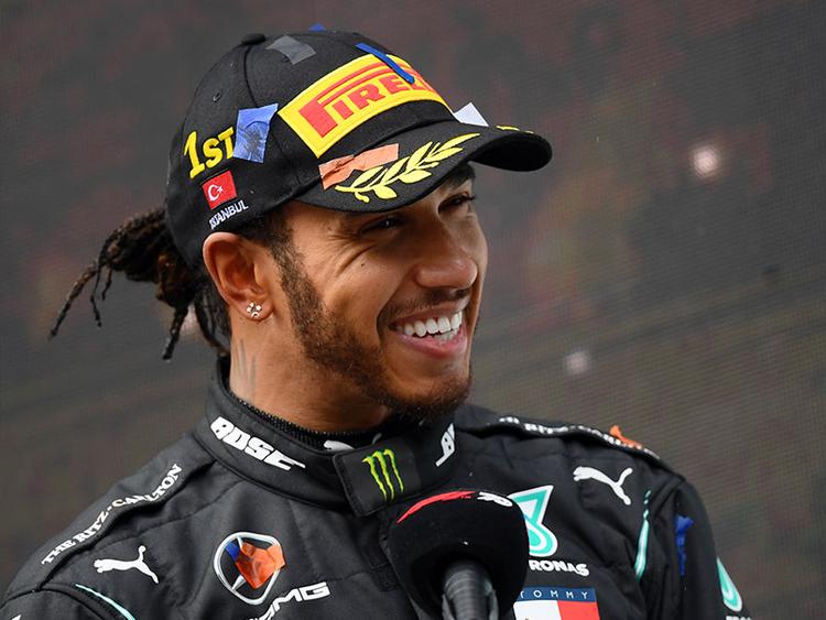 F1: Lewis Hamilton Deserves Knighthood Says, Andy Murray