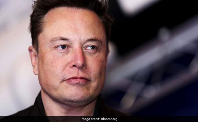 Silicon Valley billionaire Elon Musk said on Tuesday he reached out to Apple Inc Chief Executive Officer Tim Cook "during the darkest days of the Model 3 program" to discuss the possibility of the iPhone maker acquiring Tesla Inc for a tenth of its current value.