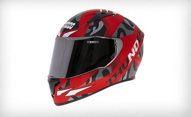 Continuing with its helmet launching spree, Studds has now introduced the new Thunder D7 Decor helmet in India. It is priced at Rs. 1,795.
