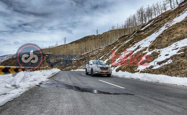 There is a good chance that Mahindra might be testing the AWD variant of the next-generation XUV500 on the snow covered stretch of the Mandi - Manali region where temperatures have gone down to as low as minus 2.1 degree Celsius this year.