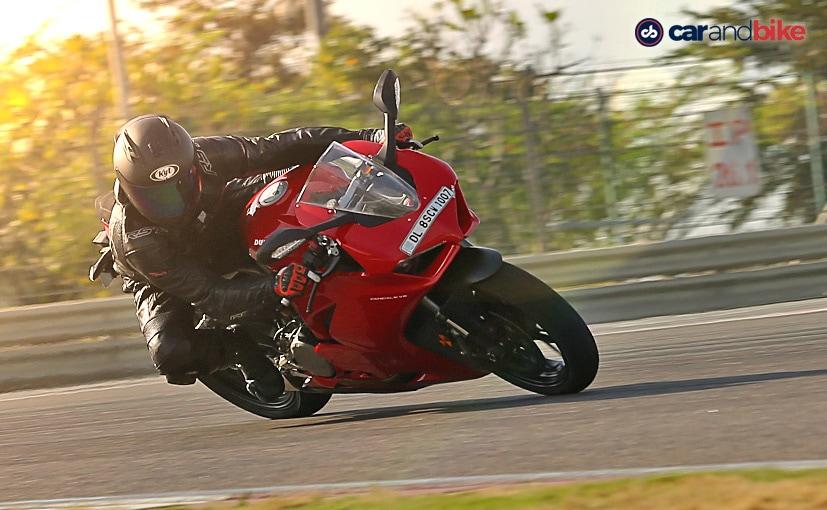 Ducati Panigale V2 Review