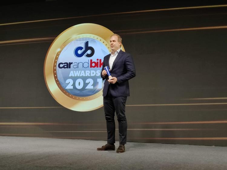In this edition of the carandbike Awards, the BMW X5 M had to compete with a range of performance-oriented SUVs like - Audi RSQ8, BMW X3 M and the Mercedes-Benz GLE AMG 53 Coupe.