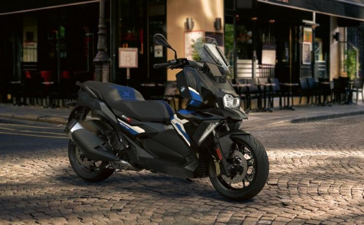 BMW C 400 X, C 400 GT Scooters Updated For 2021