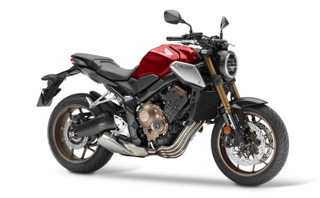 Honda Motorcycle And Scooter India launched the 2021 CB650R and the 2021 CBR650R in India. The motorcycles are priced at Rs. 8.67 lakh and Rs. 8.88 lakh (ex-showroom, Haryana) respectively.