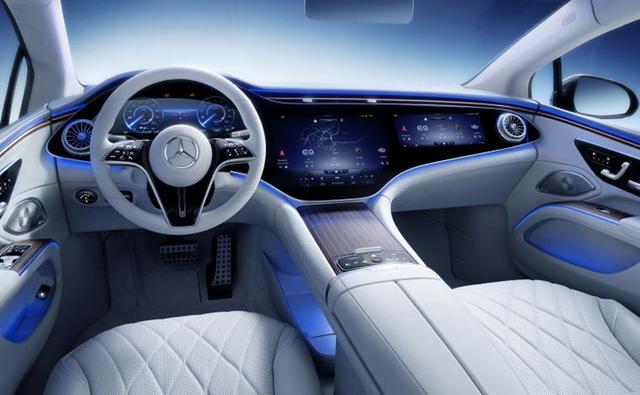 Mercedes-Benz EQS Cabin Revealed