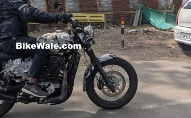 Jawa Forty Two Scrambler Spotted Testing In India