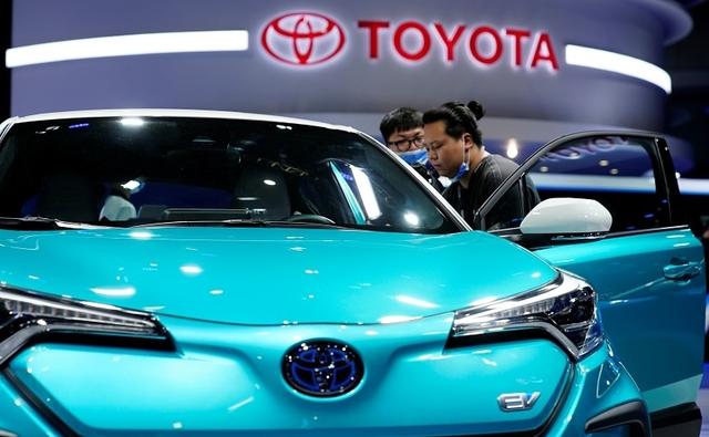 Toyota Motor Corp said on Monday it will introduce 15 battery electric vehicle (BEV) models globally by 2025, expanding the automaker's electric vehicle lineup to achieve carbon neutrality before 2050.