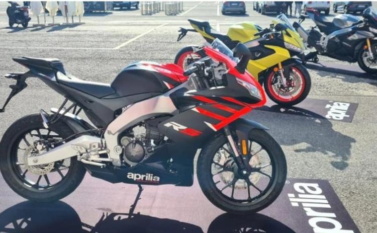 Aprilia has taken the wraps off the updated RS 125 and the Tuono 125 internationally and both entry level motorcycles will be launched in global markets in the next few weeks. Although they may not be coming to India any time soon!