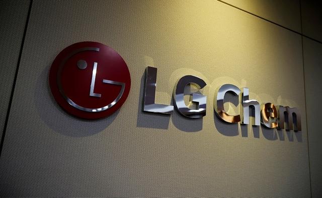 LG Chem Ltd and its wholly-owned battery subsidiary LG Energy Solution (LGES) plan to invest a combined 15.1 trillion won ($13.17 billion) in South Korea this decade, LGES said on Thursday.