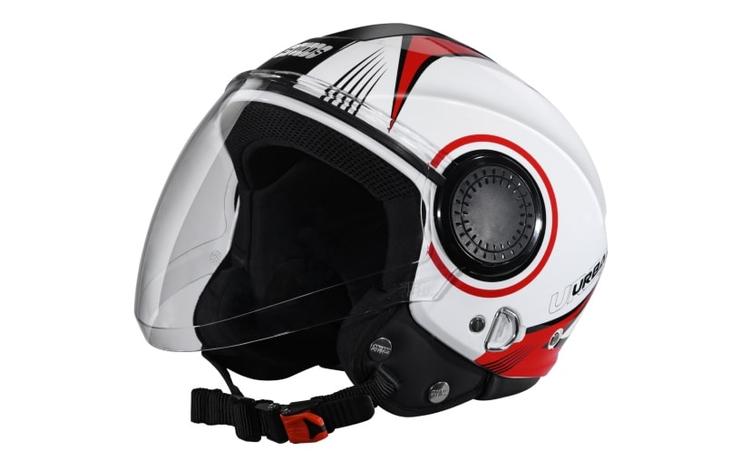 The helmet launching spree continues for Studds as it launches the Urban Super D1 Decor helmet in India at a price of Rs. 1,220.
