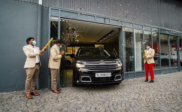 Launched on April 7, 2021, Citroen India has officially commenced deliveries of the C5 Aircross from La Maison Citron phygital showrooms.