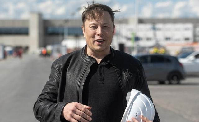 U.S. securities watchdog told Tesla Inc last year that Chief Executive Officer Elon Musk's use of Twitter had twice violated a settlement requiring his tweets to be pre-approved by company lawyers, the Wall Street Journal reported.