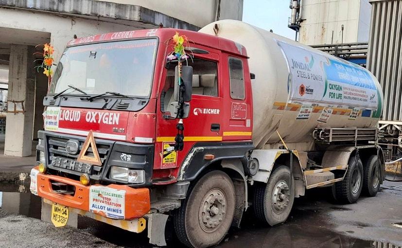 NHAI Exempts Tankers And Containers Carrying Liquid Medical Oxygen From Toll Fee On National Highways