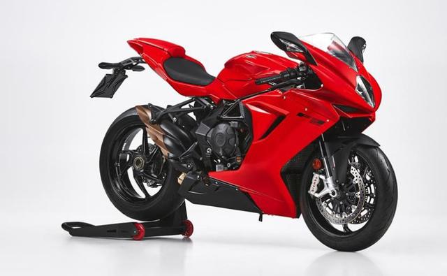 The 2021 MV Agusta F3 800 Rosso adds updated and refined electronics powered by a new inertial measurement unit (IMU), and a tweaked engine.