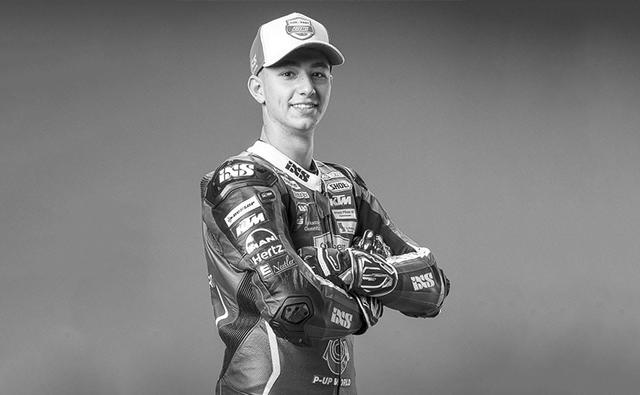 Moto3 rider Jason Dupasquier crashed during the Italian GP qualifying on Saturday and was airlifted to the hospital and even underwent surgery. He passed away earlier today, after suffering brain damage.