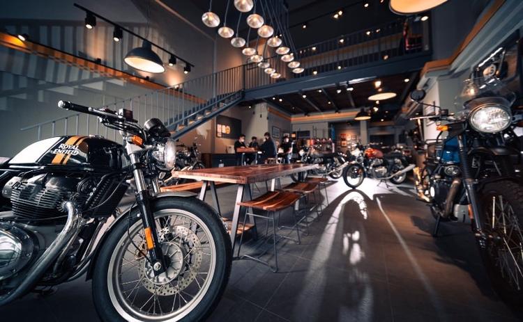 Royal Enfield Begins Operations In Singapore With New Store