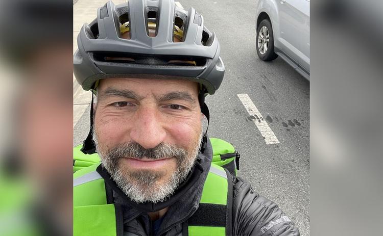Uber CEO Makes Deliveries For Uber Eats In San Francisco; Twitteratis Slam It As A PR Stunt