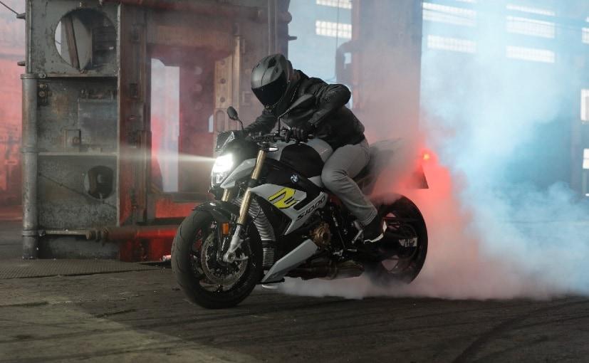2021 BMW S 1000 R Launched In India; Prices Start At Rs. 17.9 Lakh