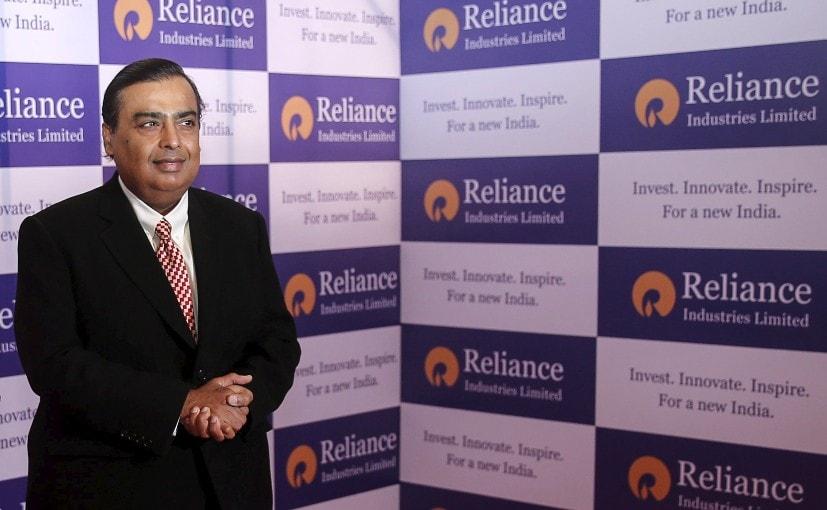 Reliance plans to create a fully integrated end-to-end renewables energy ecosystem and will be investing a total of Rs. 75,000 crore towards the new Dhirubhai Ambani Green Energy Giga Complex.