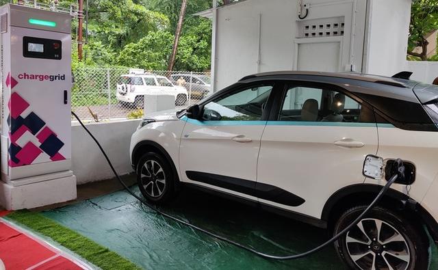 Transport Minister Kailash Gahlot said government employees will be able to charge their electric vehicles (EVs) during work hours.
