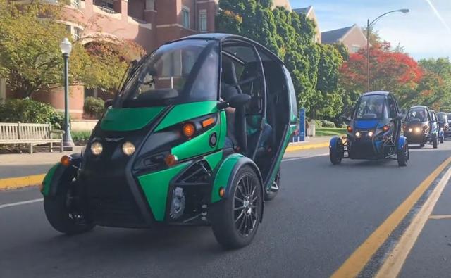 The new electric bike will be built on the Lightning LS 218 platform and outfitted with Arcimoto's patented tilting trike technology.