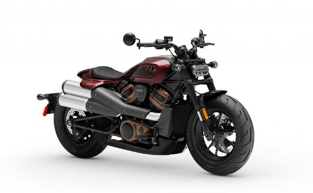The Harley-Davidson Sportster S shares the Revolution Max 1250 engine with the Pan America 1250.