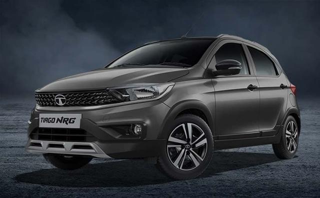The Tata Tiago NRG cross hatch is based on the Tiago facelift that arrived in early 2020 and it all the bells and whistles that are seen on the hatch.