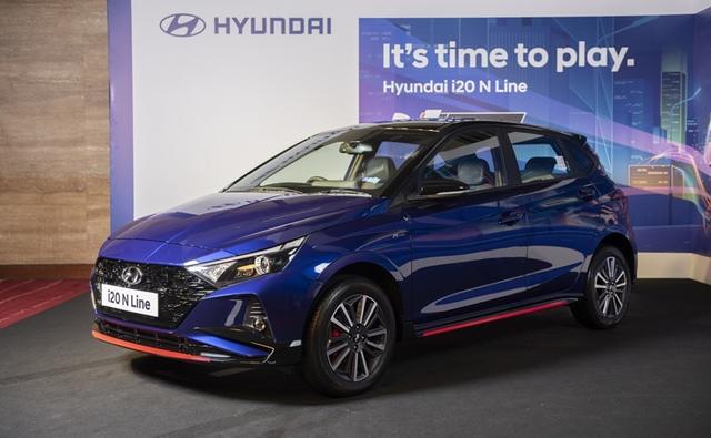 The sportier Hyundai i20 N Line comes with several styling updates and revised features to suit the hot hatch tag. So, here are the Top 5 highlights of the 2021 Hyundai i20 N Line.