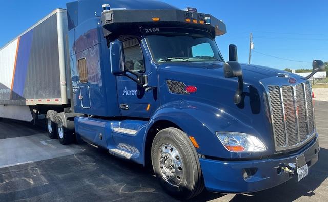 The move comes as several autonomous trucking companies prepare to launch driverless routes in the coming years and begin signing up industry partners and customers in an effort to turn long-elusive self-driving into a profitable reality.