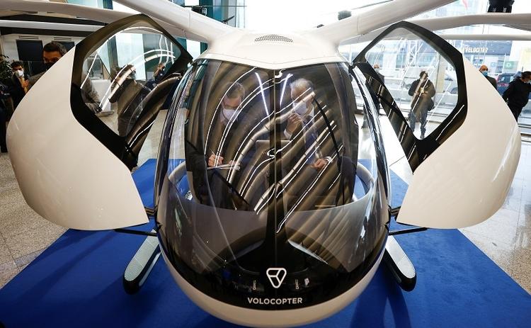 Startup Volocopter hopes to make Fiumicino Airport a pioneer site for the rotor-bladed, battery-powered two-seater air taxi it is developing.