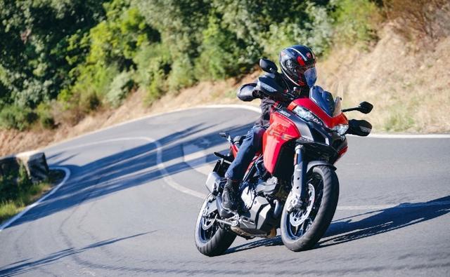 The Ducati Multistrada V2 replaces the Multistrada 950 and shares the 937 cc L-twin engine with the Ducati Monster.