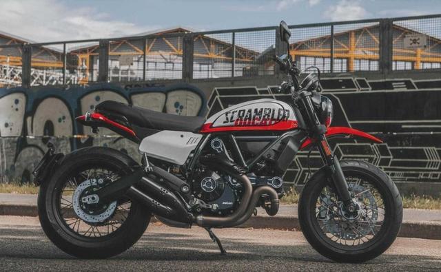 The Ducati Scrambler 800 Urban Motard features a graffiti paint job that combines Star Silk White and Ducati GP 2019 Red in energetic graphics. It is expected to be priced at around Rs. 10 lakh (ex-showroom).