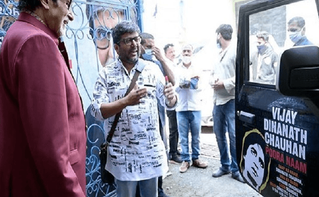Amitabh Bachchan Fan Paints His Thar With Actor's Dialogues, Leaves Anand Mahindra Impressed