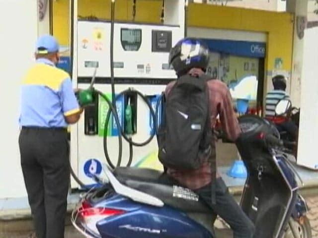 Centre Slashes Excise Duty On Petrol By Rs. 8 And Diesel By Rs. 6
