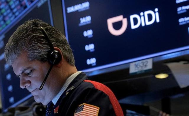 China's tech watchdog wants the management of Didi Global to take the company off the U.S. bourse on worries about leakage of sensitive data, the report said, citing people familiar with the matter.