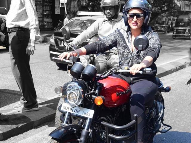 Riding  bikes in style  is not just confined to the male actors in Bollywood. The dazzling divas of B-town are hitting the road riding heavy bikes and slaying it.