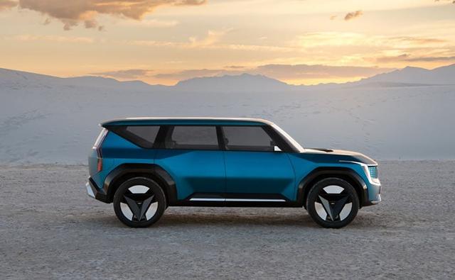Automakers chasing electric vehicle leader Tesla Inc revealed new, more affordable and larger electric sport utility vehicles at the Los Angeles Auto Show, racing into one of the fastest-growing segments of the U.S. market.