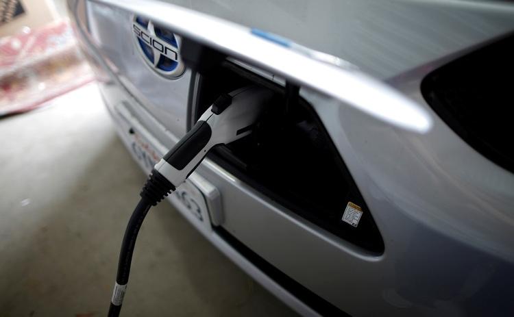 Auto Executives Expect EVs Will Own Half Of U.S., China Markets By 2030: Report
