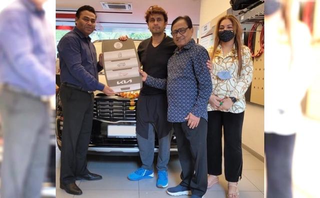 Singer Sonu Nigam Takes Delivery Of His Kia Carnival MPV